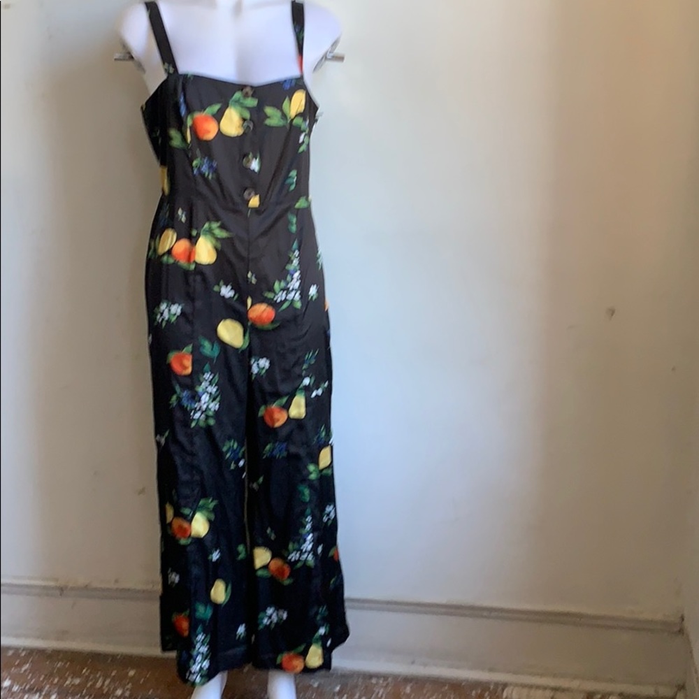 NWT CAPULET ROMPER - Picture 2 of 8